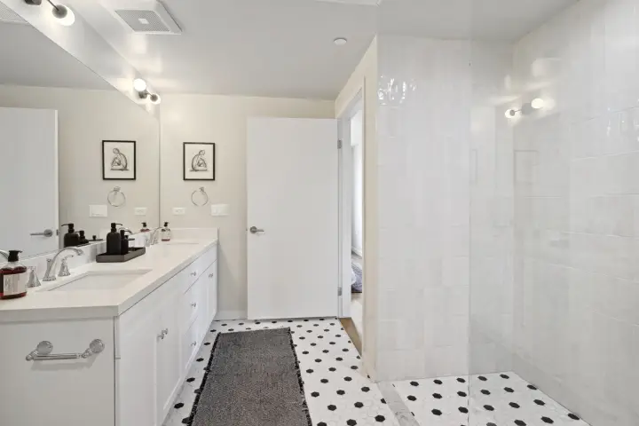 unit interior 13
